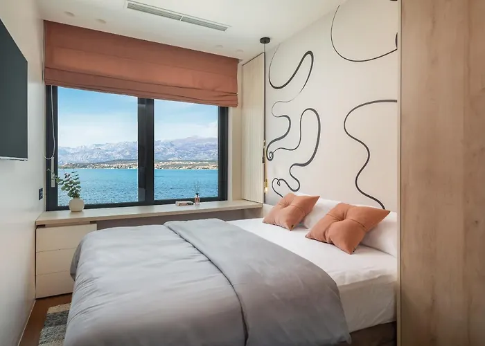 Ponti Zadarvillas 노비그래드달마샤