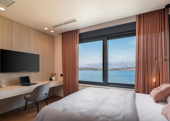 Ponti Zadarvillas * 노비그래드달마샤