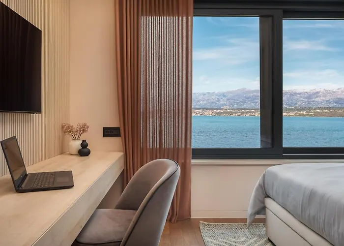 Ponti Zadarvillas 노비그래드달마샤