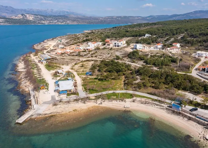 Ponti Zadarvillas 노비그래드달마샤